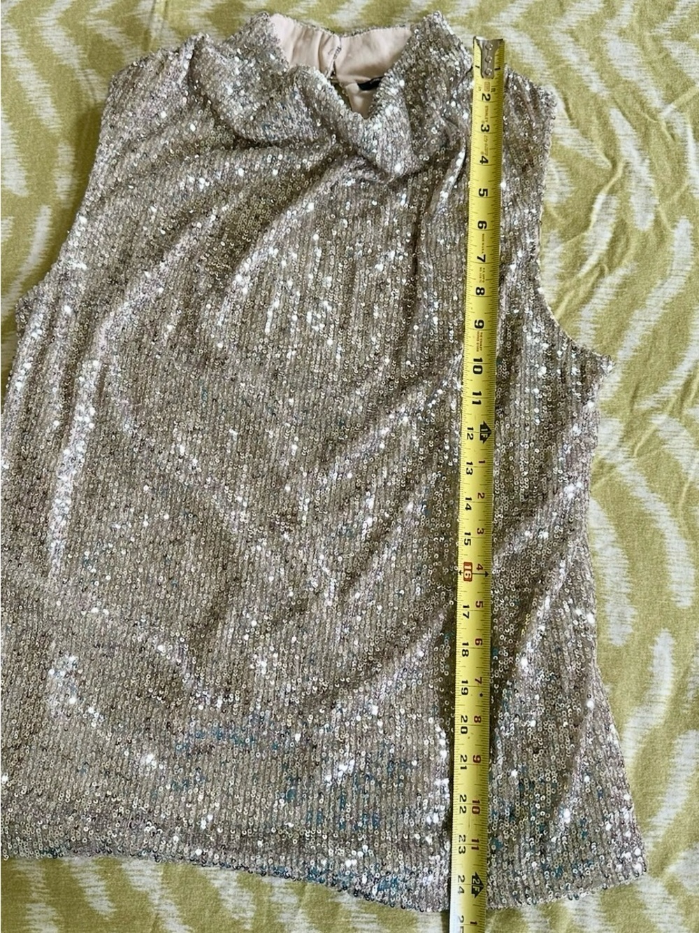 Cable & Gauge Sparkling Sequin Top - Picture 7 of 7